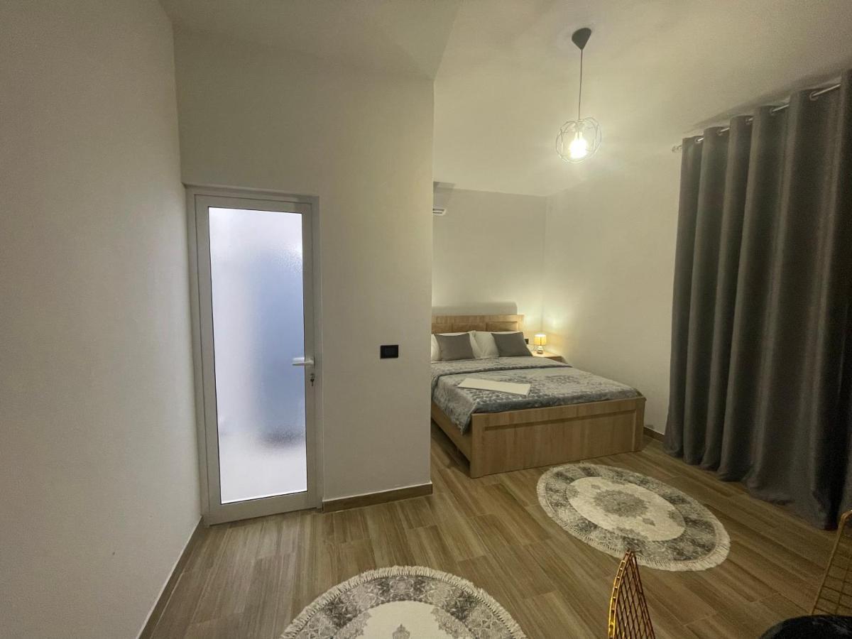 Široka Four Generation Hotel المظهر الخارجي الصورة