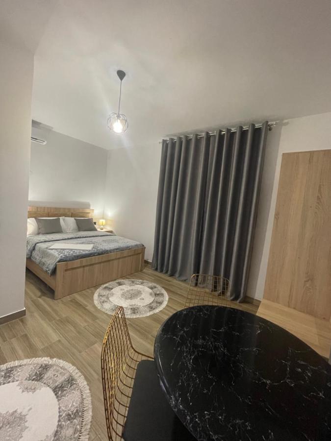 Široka Four Generation Hotel المظهر الخارجي الصورة