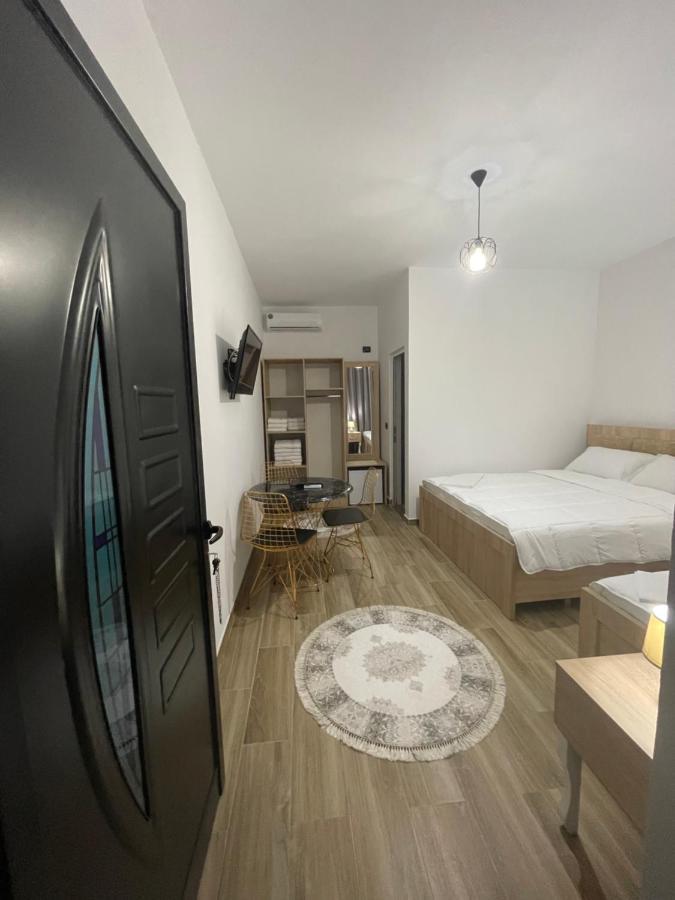 Široka Four Generation Hotel المظهر الخارجي الصورة