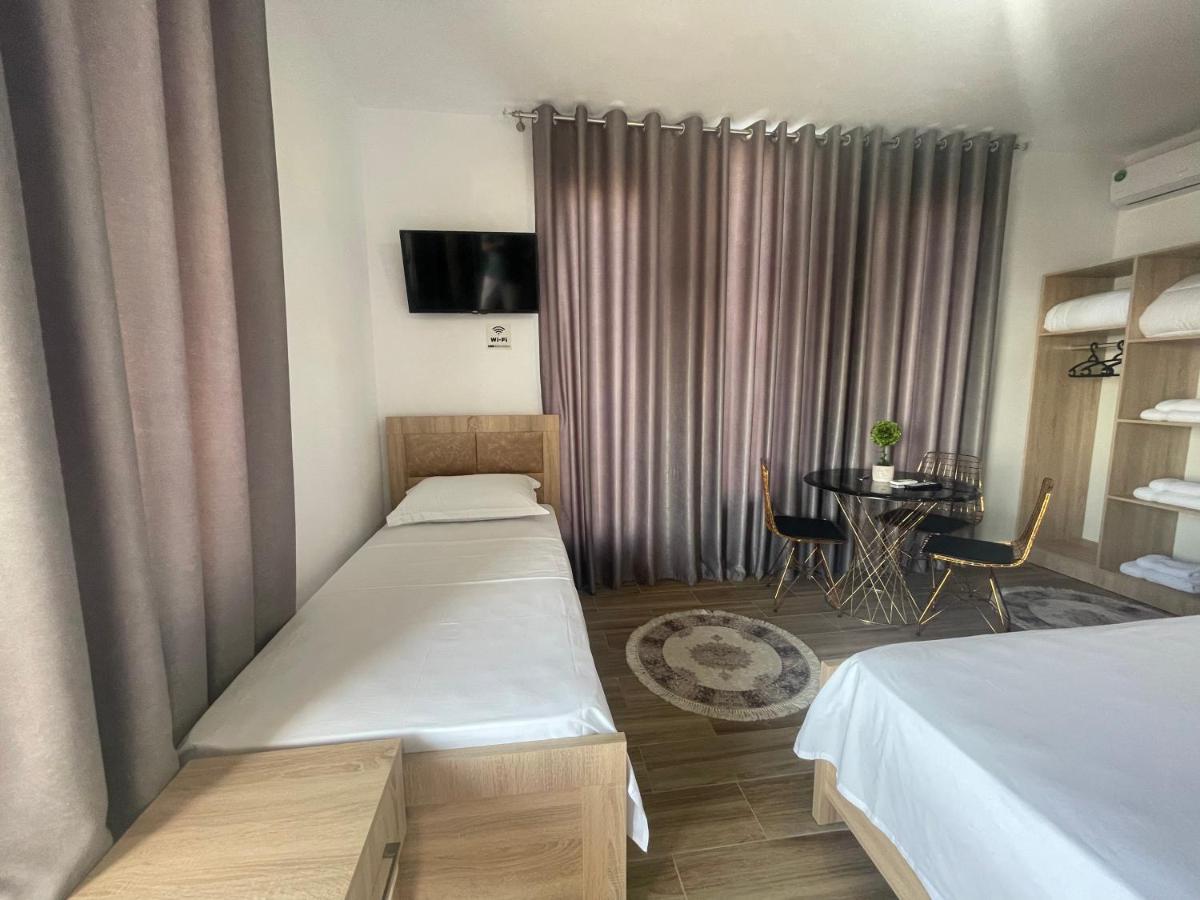 Široka Four Generation Hotel المظهر الخارجي الصورة