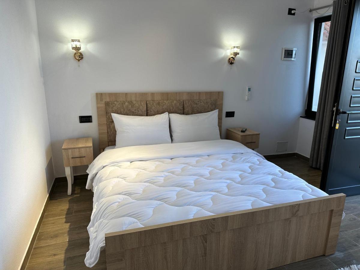 Široka Four Generation Hotel المظهر الخارجي الصورة